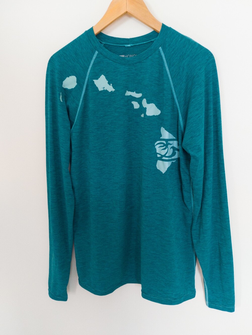 Honolua Surf Co Hawaii Map Long Sleeve SPF 20 Performance Shirt Teal Small